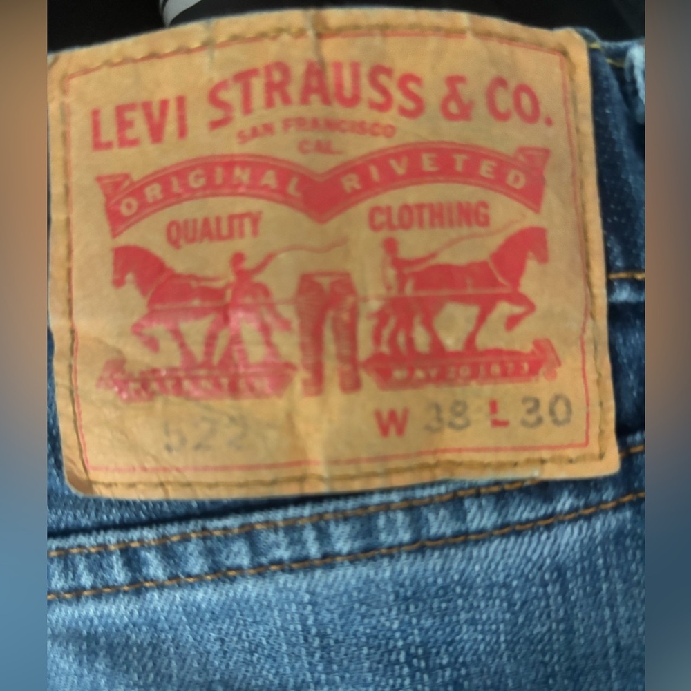 Levi's 522 Slim Taper men’s size W38 L30
Discontinued style - Picture 2 of 4